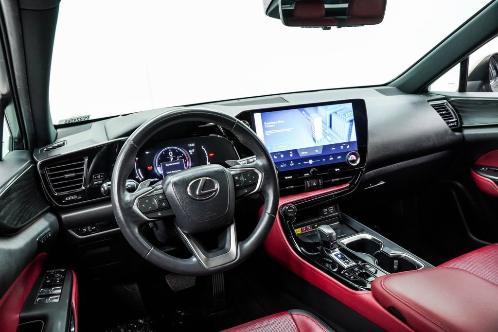 Lexus NX photo 23