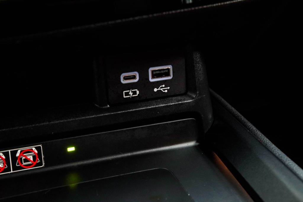 Lexus NX photo 30