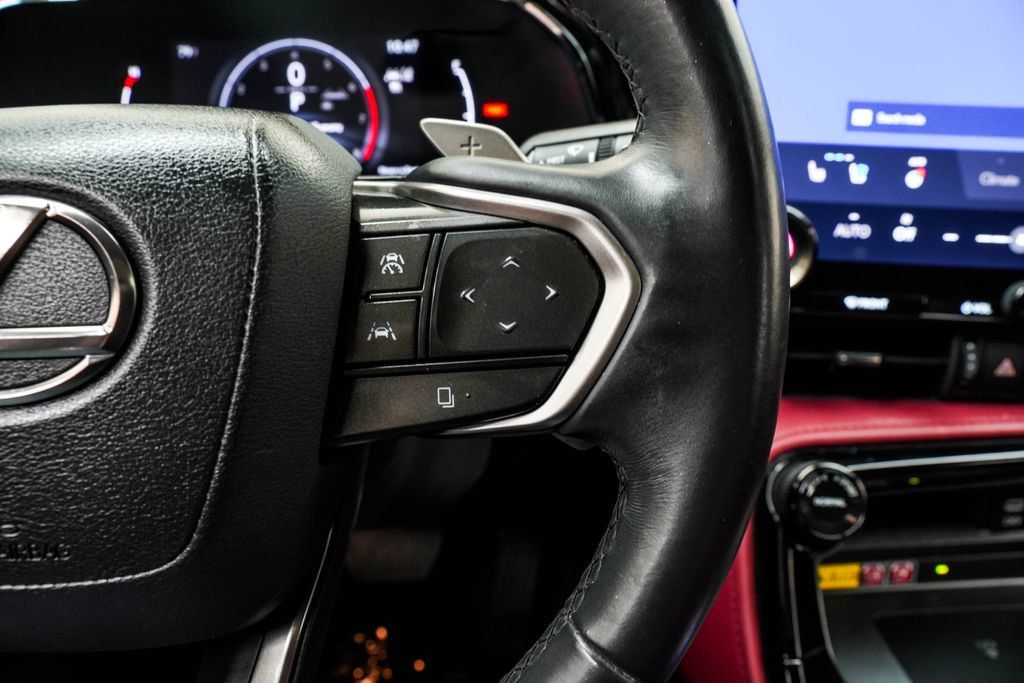 Lexus NX photo 37