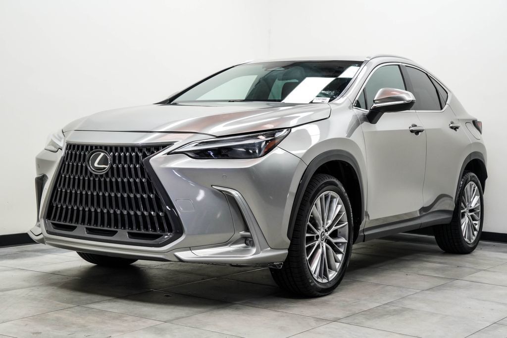 Lexus NX photo 8