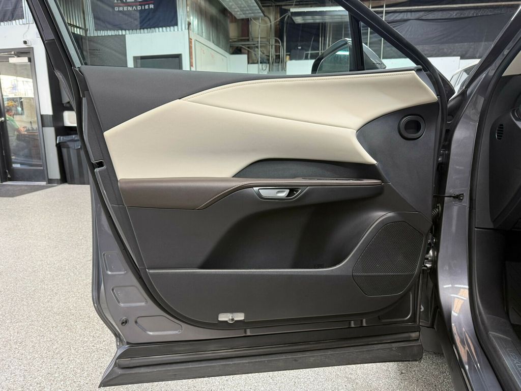 2023 Lexus RX 21" Allow Wheels, Head-Up Display, Traffic Jam Assist - 23047134 - 20