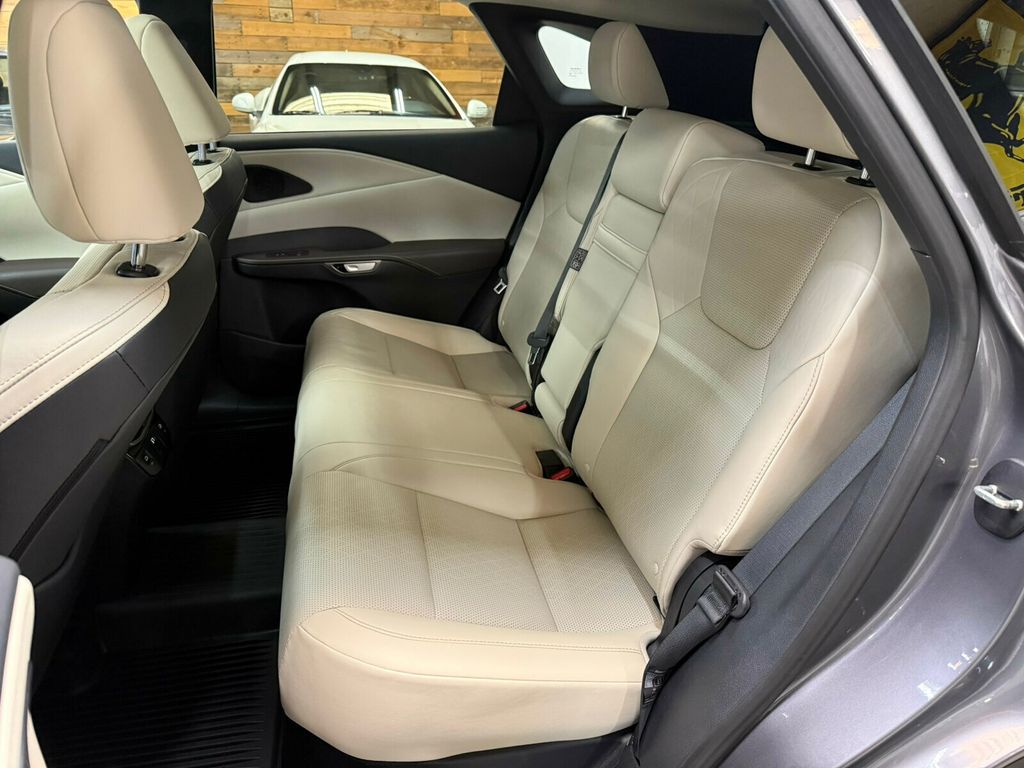 2023 Lexus RX 21" Allow Wheels, Head-Up Display, Traffic Jam Assist - 23047134 - 25