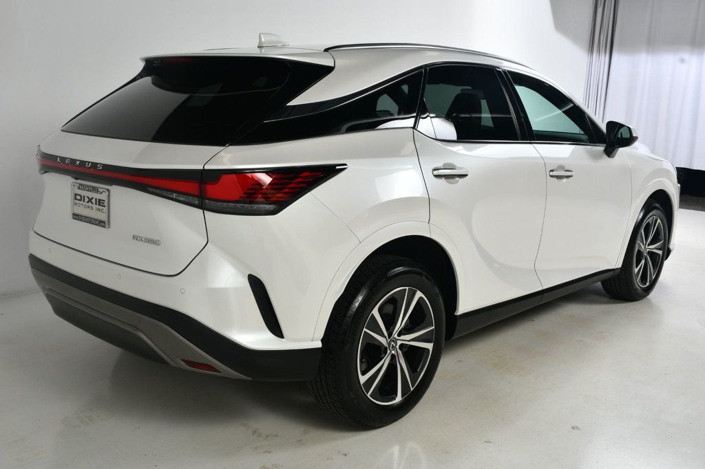 2023 Lexus RX Premium photo 4