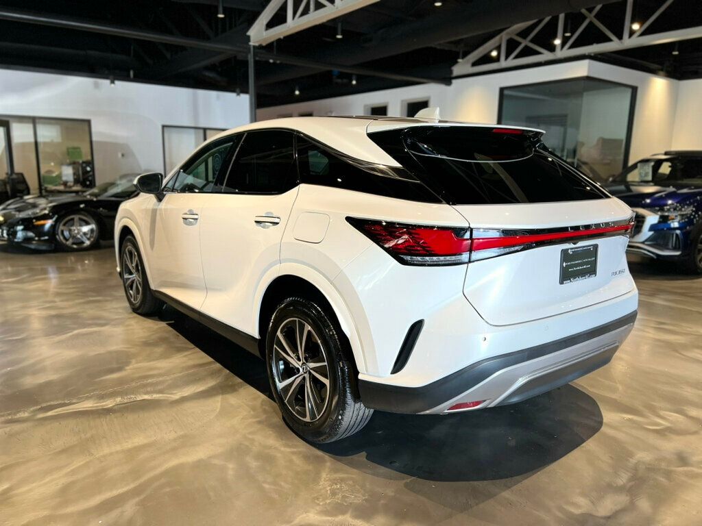 2023 Lexus RX 350/ParkAssist/AppleCarplay/HtdSeats/BlindSpotMonitor/SiriusXM - 22904724 - 2