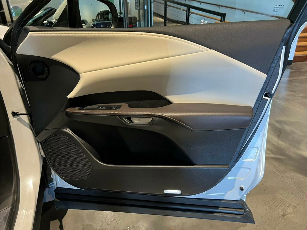 2023 Lexus RX 350/ParkAssist/AppleCarplay/HtdSeats/BlindSpotMonitor/SiriusXM - 22904724 - 30
