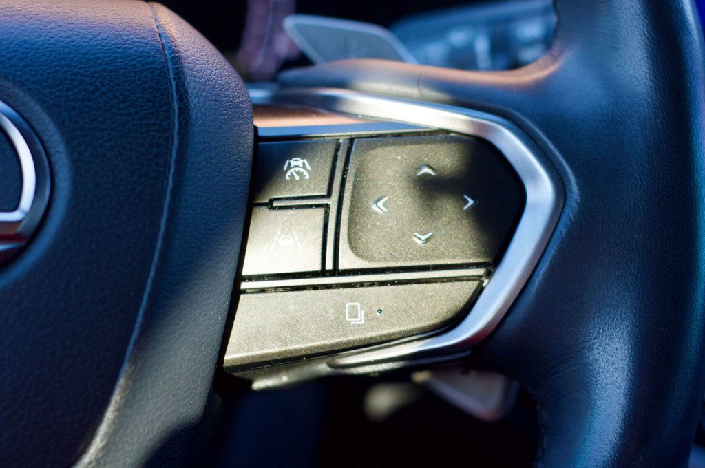 2023 Lexus RX Luxury/Heated&CooledFront&RearSeats/PowerMoonroof/BackupCamera - 22970306 - 22