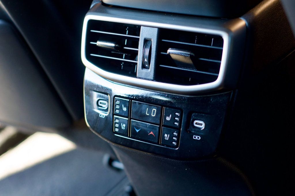 2023 Lexus RX Luxury/Heated&CooledFront&RearSeats/PowerMoonroof/BackupCamera - 22970306 - 44