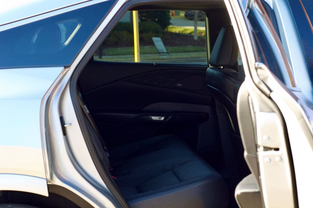 2023 Lexus RX Luxury/Heated&CooledFront&RearSeats/PowerMoonroof/BackupCamera - 22970306 - 46
