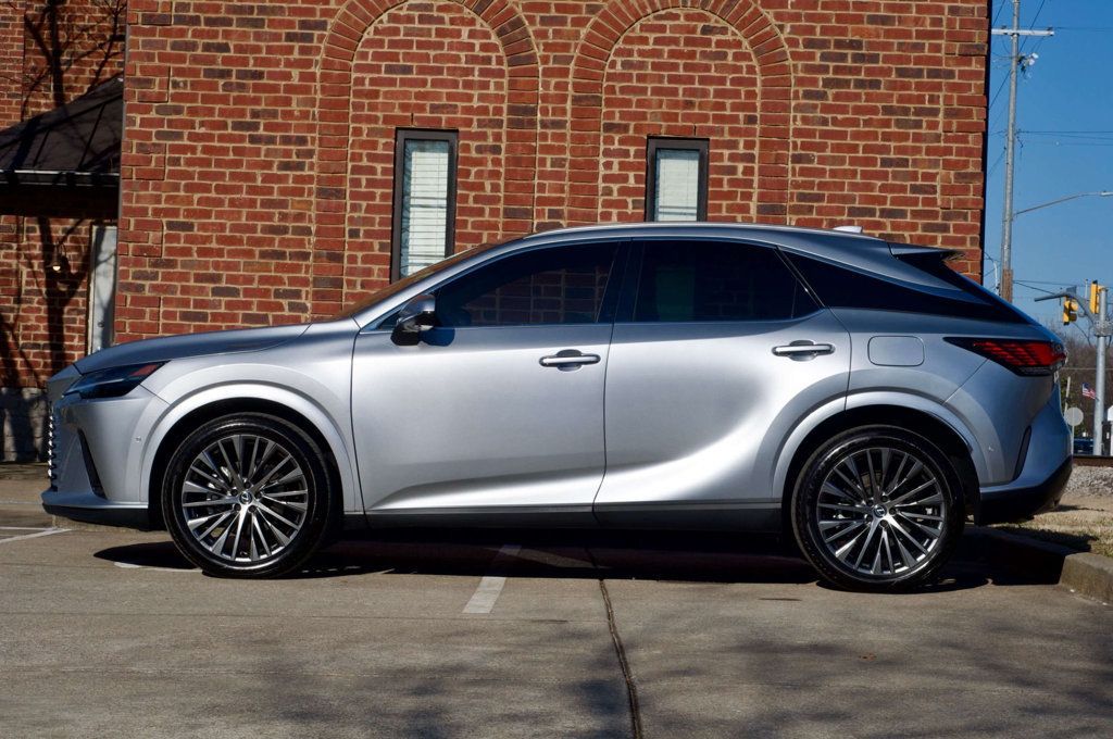 2023 Lexus RX Luxury/Heated&CooledFront&RearSeats/PowerMoonroof/BackupCamera - 22970306 - 7