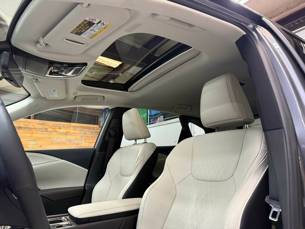 2023 Lexus RX Premium Plus/AWD/Heated&Cooled Seats/Heads Up Display/Blind Spot - 23047134 - 23