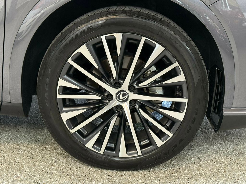 2023 Lexus RX Premium Plus/AWD/Heated&Cooled Seats/Heads Up Display/Blind Spot - 23047134 - 38