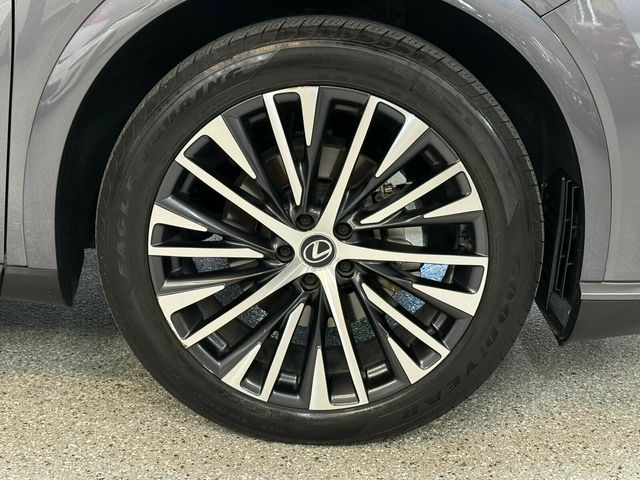 2023 Lexus RX Premium Plus/AWD/Heated&Cooled Seats/Heads Up Display/Blind Spot - 23047134 - 38