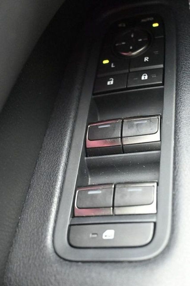 2023 Lexus RX RX 350 Luxury AWD - 23060043 - 29