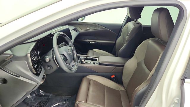 2023 Lexus RX RX 350 Luxury FWD w/ Mark Levinson & Pano Moonroof - 23073905 - 18