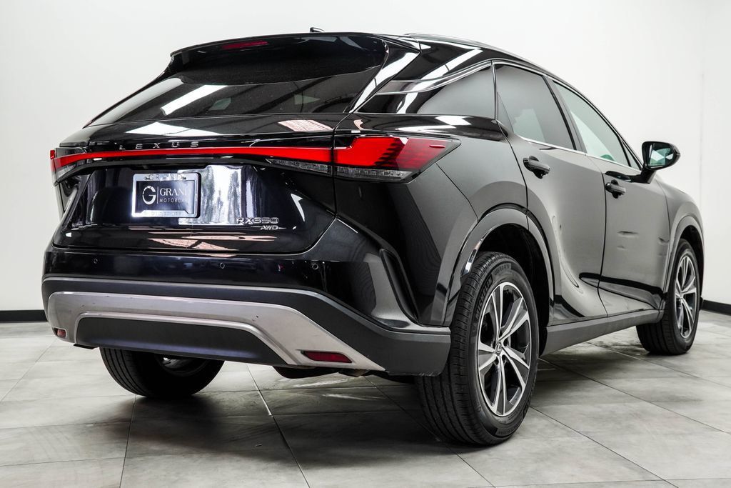 Lexus RX photo 12