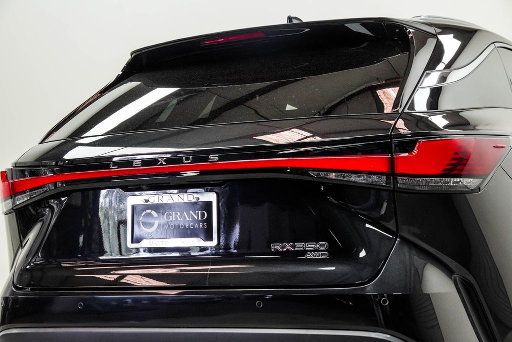 Lexus RX photo 13