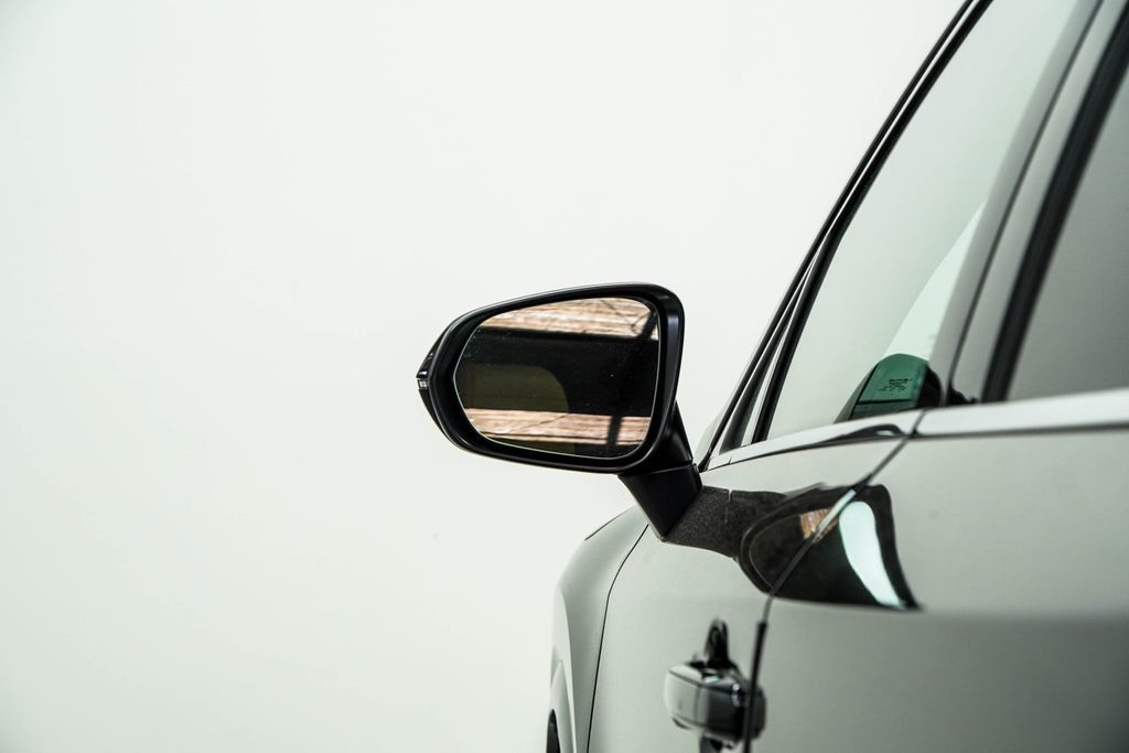 Lexus RX photo 14