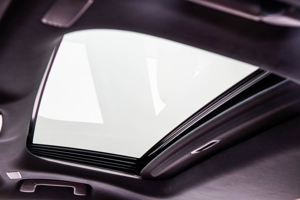 Lexus RX photo 19