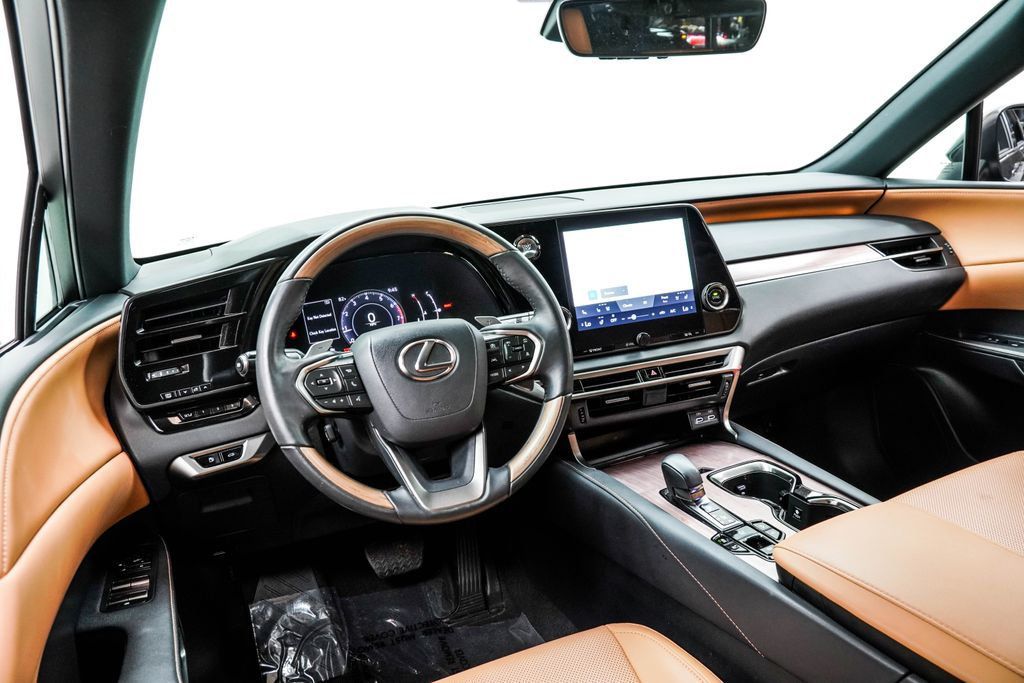 Lexus RX photo 3
