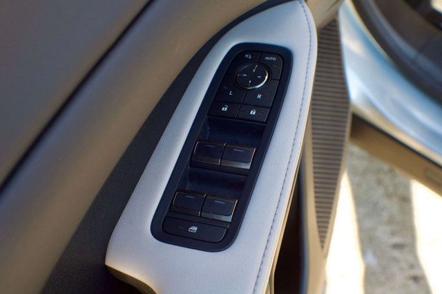 2023 Lexus RX RX-350/Premium-AWD/ColdAreaPkg/Heated&CooledSeats/BlindSpot/NAV - 22999393 - 34