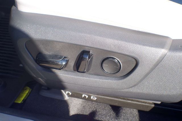2023 Lexus RX RX-350/Premium-AWD/ColdAreaPkg/Heated&CooledSeats/BlindSpot/NAV - 22999393 - 38