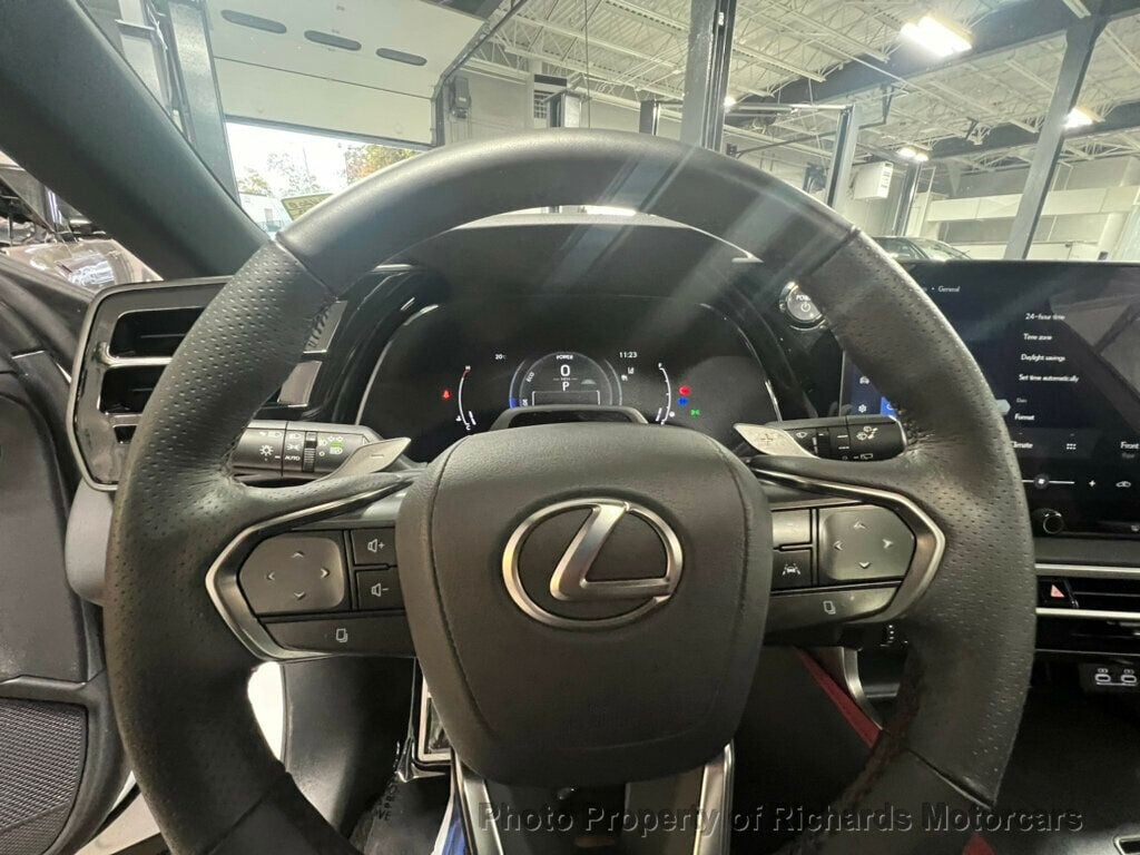 2023 Lexus RX RX 500h F SPORT Performance AWD - 22610623 - 15