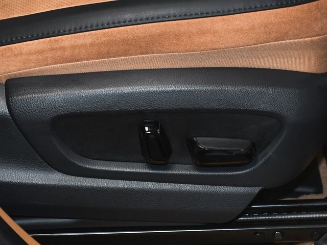 2023 Lexus RZ 450e Luxury - 22964488 - 59