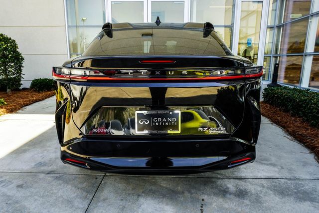 2023 Lexus RZ RZ 450e Luxury AWD - 22993533 - 10