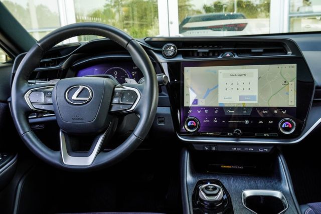 2023 Lexus RZ RZ 450e Luxury AWD - 22993533 - 15