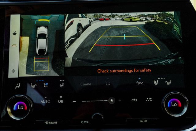 2023 Lexus RZ RZ 450e Luxury AWD - 22993533 - 24