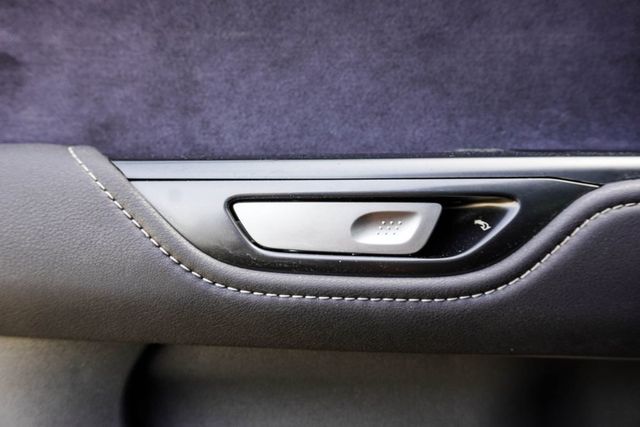 2023 Lexus RZ RZ 450e Luxury AWD - 22993533 - 33