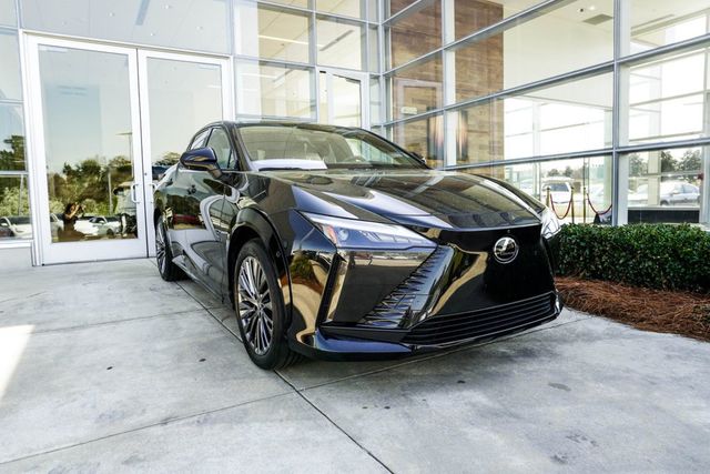 2023 Lexus RZ RZ 450e Luxury AWD - 22993533 - 3