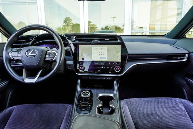 2023 Lexus RZ RZ 450e Luxury AWD - 22993533 - 4