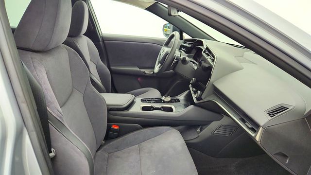 2023 Lexus RZ RZ 450e Luxury AWD w/ Dynamic Sky Panorama Glass Roof - 23000063 - 22