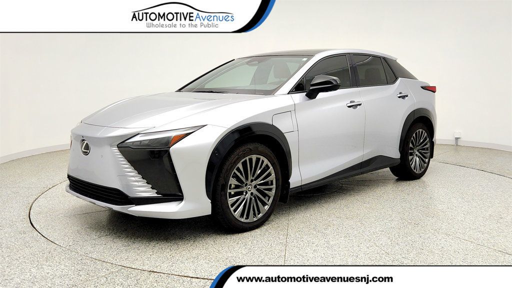 2023 Lexus RZ RZ 450e Luxury AWD w/ Panorama Glass Roof & Cold Area Pkg - 23027966 | Video 1