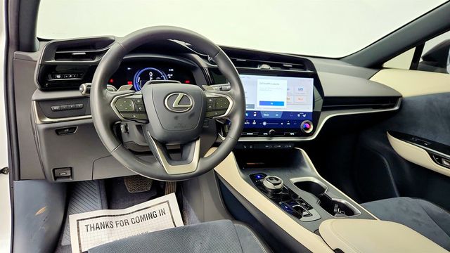 2023 Lexus RZ RZ 450e Luxury AWD w/ Panoramic Glass Roof & Heated Seats - 22999404 - 12