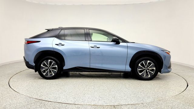 2023 Lexus RZ RZ 450e Premium AWD w/18'' Wheels & Digital Rearview Mirror - 22994308 - 3