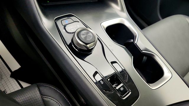 2023 Lexus RZ RZ 450e Premium AWD w/18''' Wheels + Tech & Cold Area Packages - 22994106 - 14