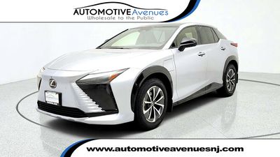 2023 Lexus RZ