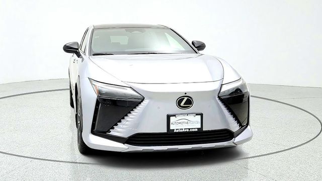 2023 Lexus RZ RZ 450e Premium AWD w/18'' Wheels & Technology Pkg - 23095040 - 1