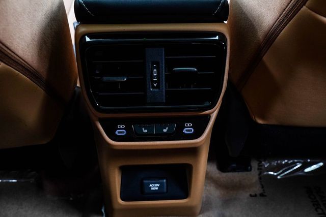 2023 Lexus RZ RZ 450e Premium AWD w/20" Wheels - 22997548 - 15