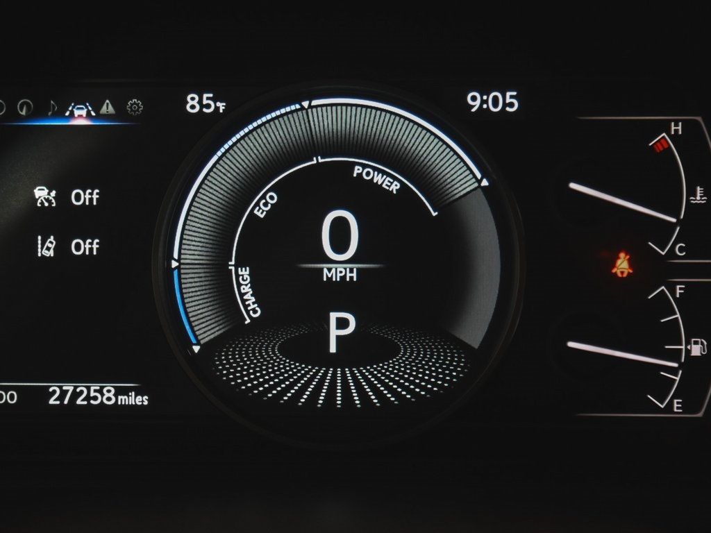 2023 Lexus UX 250h Premium photo 13