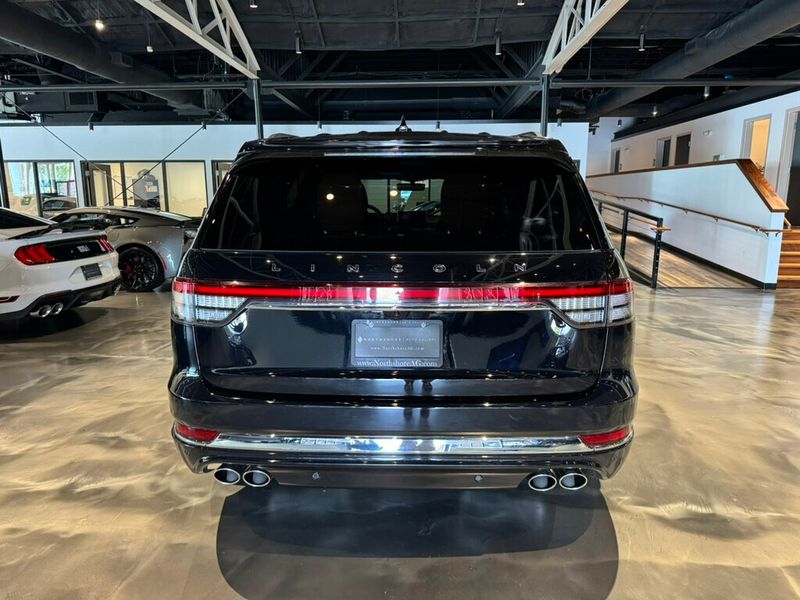2023 Lincoln Aviator Black Label Grand Touring photo 4