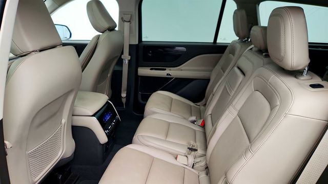2023 Lincoln Aviator Grand Touring AWD - 22973253 - 18