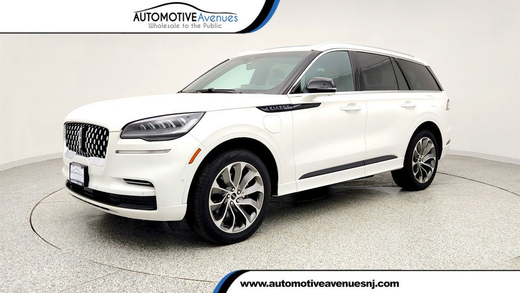 2023 Lincoln Aviator Grand Touring AWD w/ Luxury Pkg, Elements Pkg+ & Revel Ultima 3D - 23003525 | Video 1