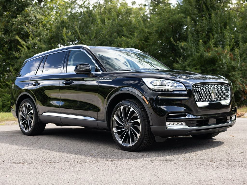 2023 Lincoln Aviator Reserve, Illumination Package, 22" Wheels, Elements Package Plus - 22898785 - 12