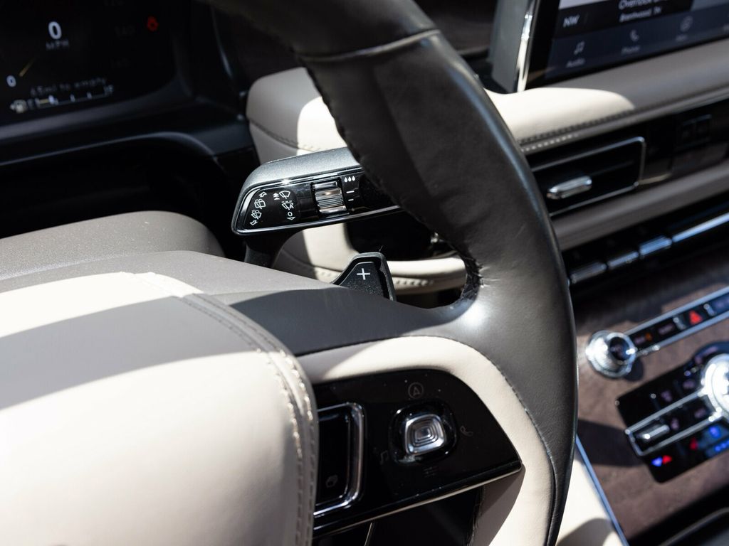 2023 Lincoln Aviator Reserve, Illumination Package, 22" Wheels, Elements Package Plus - 22898785 - 34