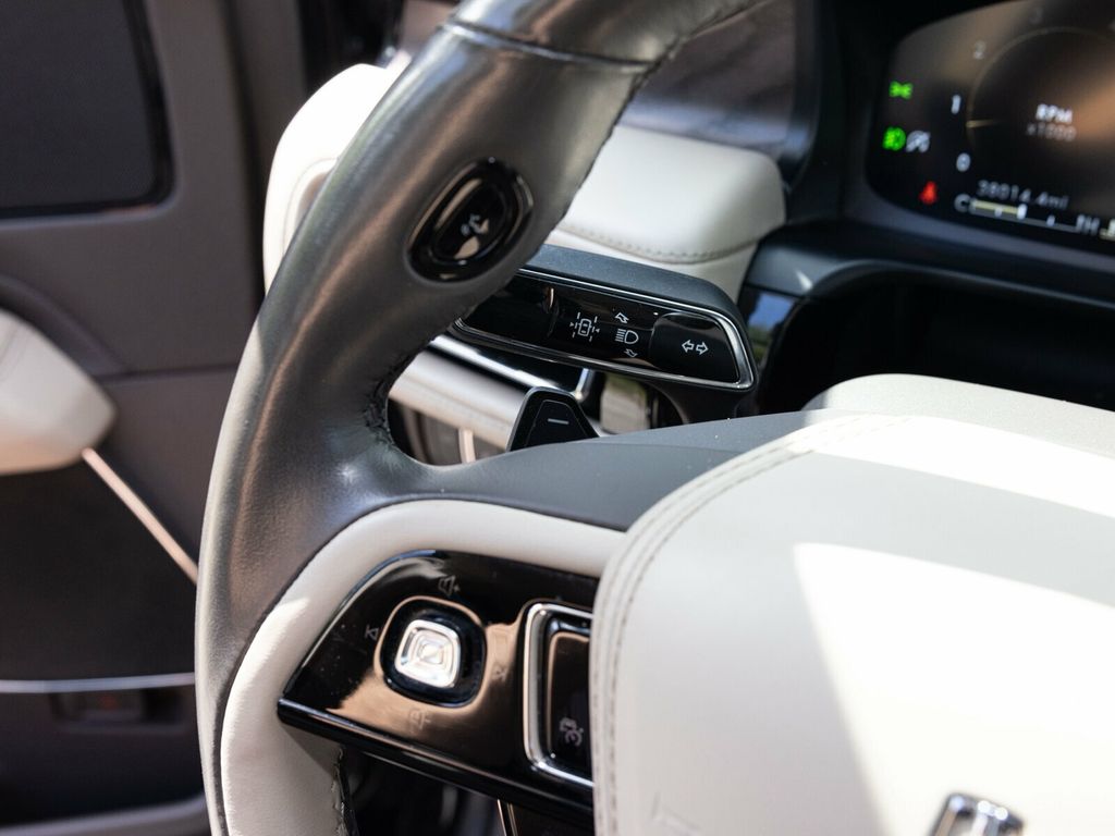 2023 Lincoln Aviator Reserve, Illumination Package, 22" Wheels, Elements Package Plus - 22898785 - 39