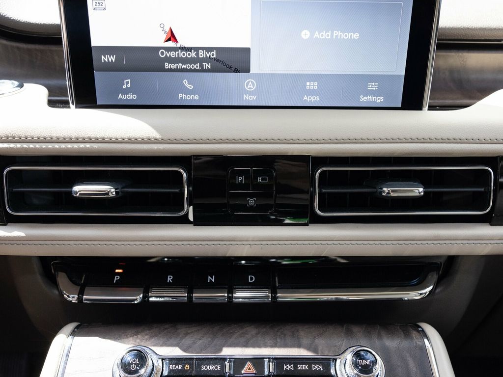 2023 Lincoln Aviator Reserve, Illumination Package, 22" Wheels, Elements Package Plus - 22898785 - 46