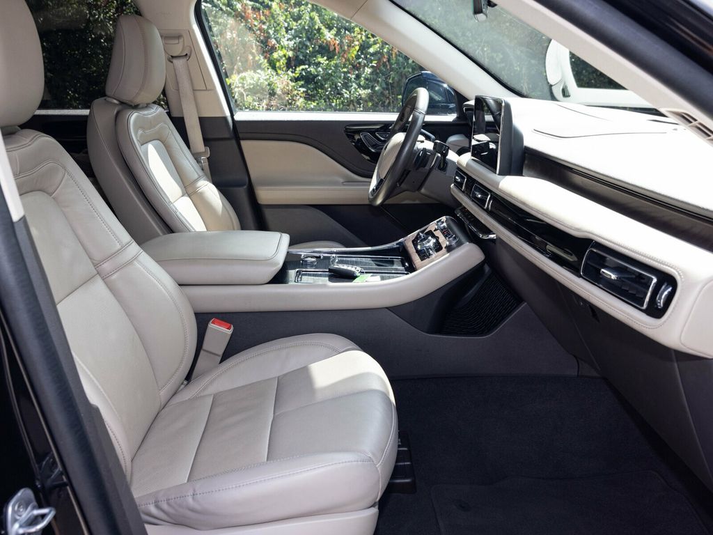 2023 Lincoln Aviator Reserve, Illumination Package, 22" Wheels, Elements Package Plus - 22898785 - 75